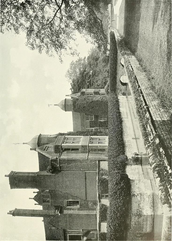 An illustration from Gardens, old and new; the country house & its garden environment, 1900, leaf 244
