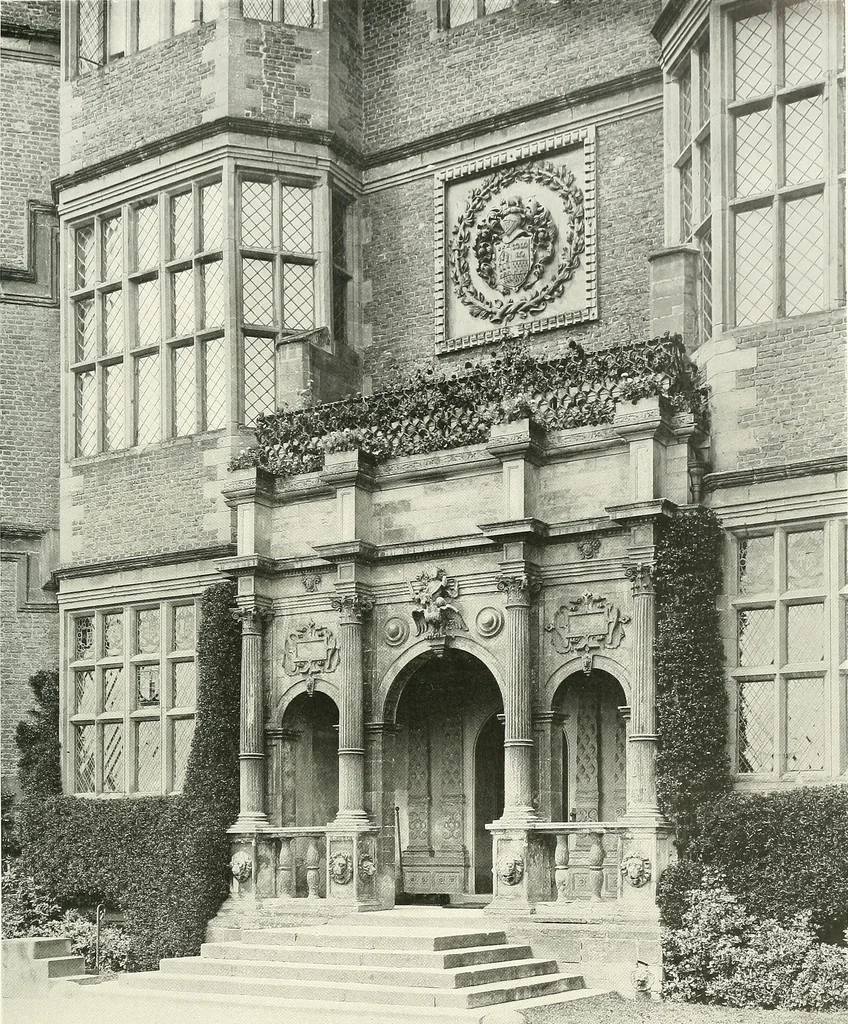 An illustration from Gardens, old and new; the country house & its garden environment, 1900, leaf 280