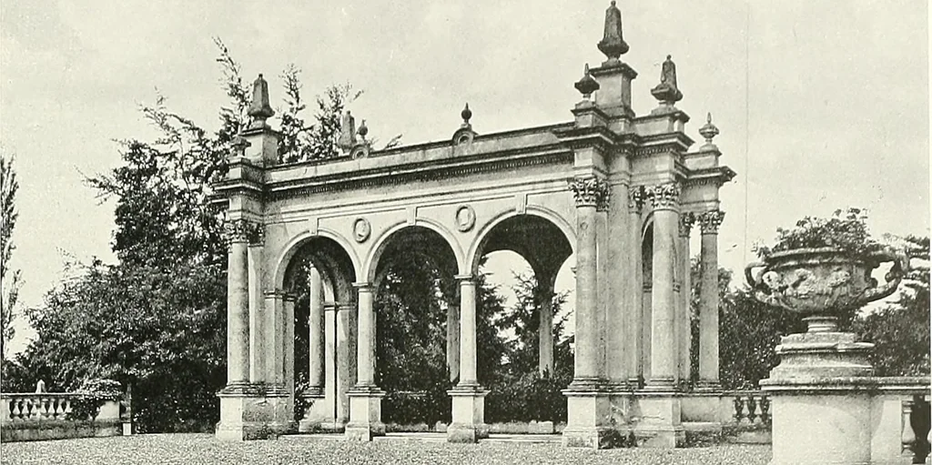 An illustration from Gardens, old and new; the country house & its garden environment, 1900, leaf 320