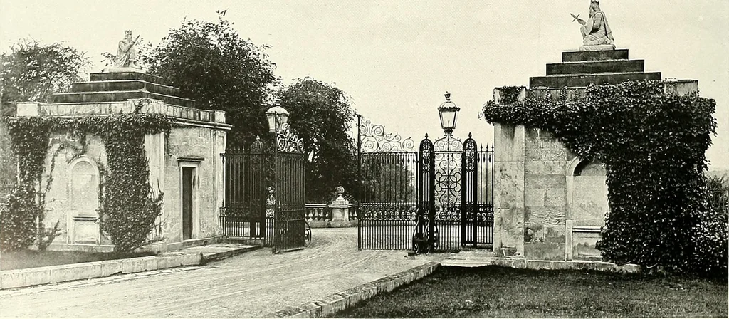An illustration from Gardens, old and new; the country house & its garden environment, 1900, leaf 59