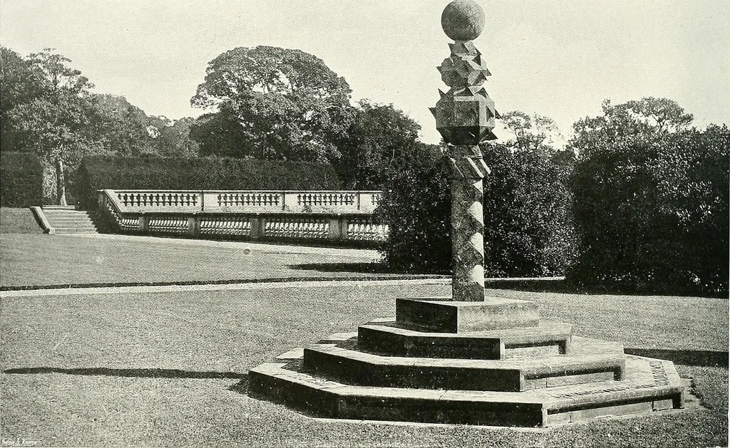 An illustration from Gardens, old and new; the country house & its garden environment, 1900, leaf 77