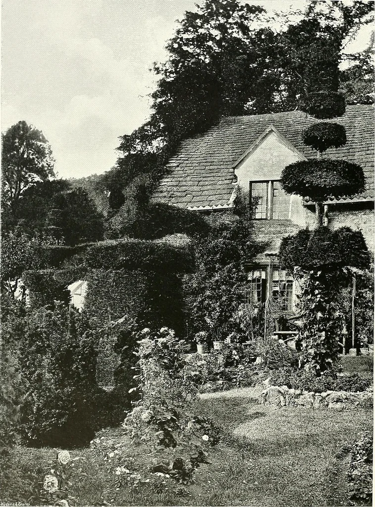 An illustration from Gardens, old and new; the country house & its garden environment, 1900, leaf 99