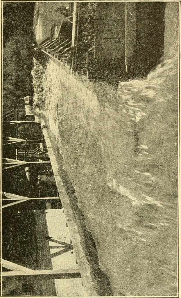An illustration from The gasoline engine on the farm; a practical, comprehensive treatise on the construction, repair, management and use of this great farm power as applied to all farm machinery and farmer's work indoors and out .., 1913, leaf 405