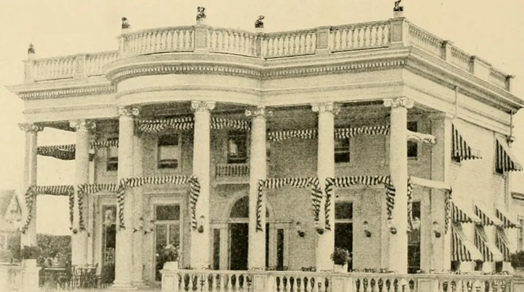 An illustration from General catalogue : Huttig Sash & Door Co., 1900, leaf 298