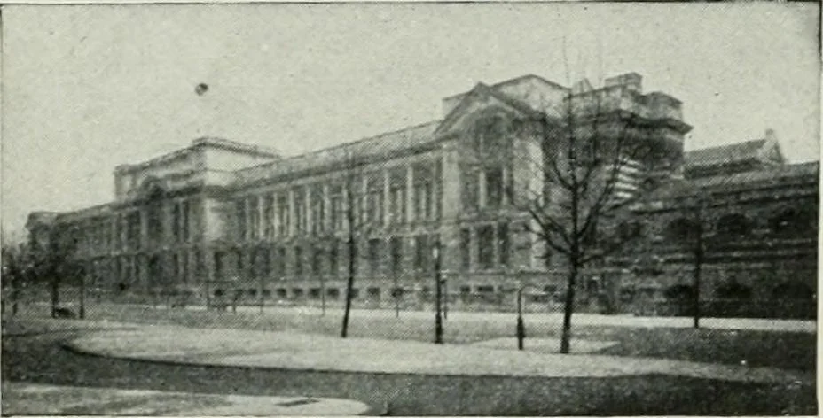 An illustration from Geschichte der Kunst in Grossbritannien und Irland, 1909, leaf 145
