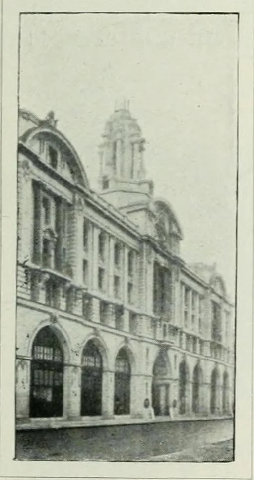 An illustration from Geschichte der Kunst in Grossbritannien und Irland, 1909, leaf 149