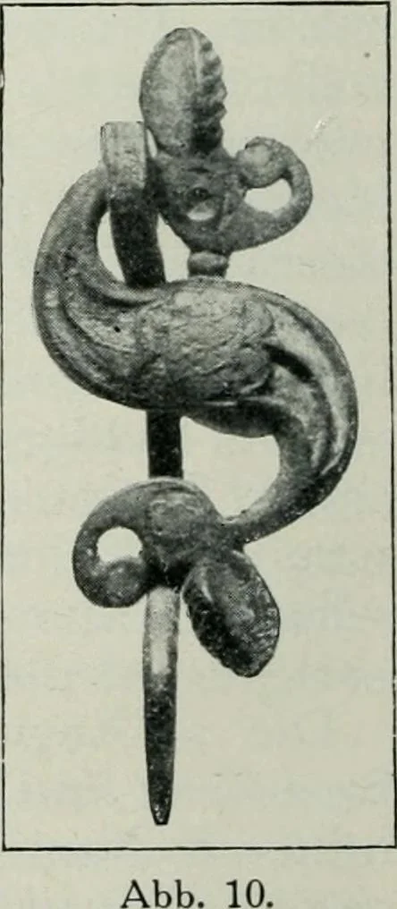An illustration from Geschichte der Kunst in Grossbritannien und Irland, 1909, leaf 30