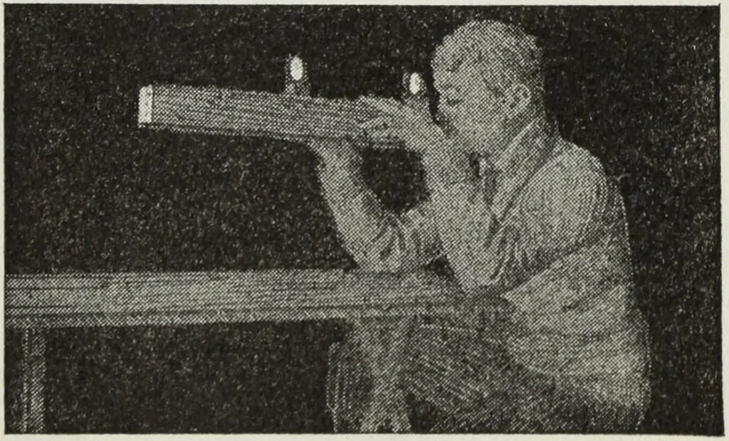 An illustration from Gilbert light experiments for boys, 1920, leaf 120