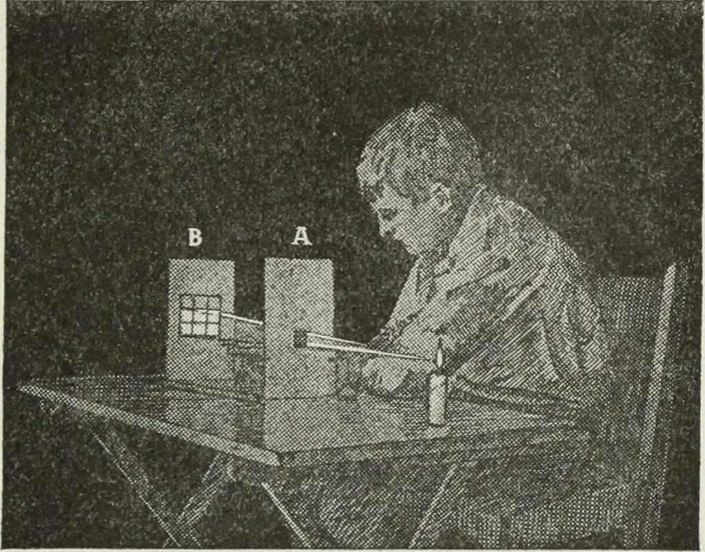 An illustration from Gilbert light experiments for boys, 1920, leaf 24