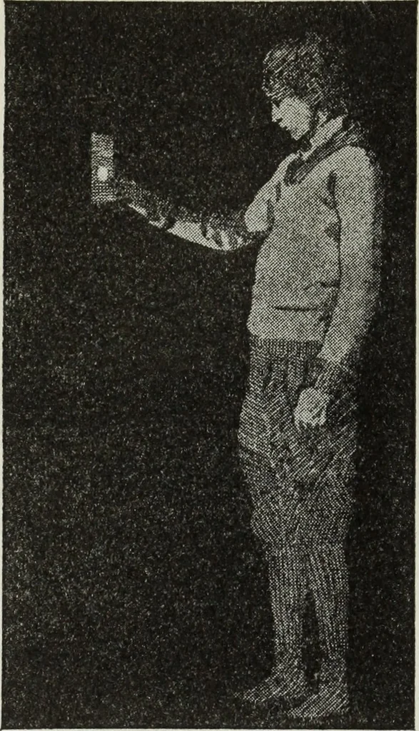An illustration from Gilbert light experiments for boys, 1920, leaf 25