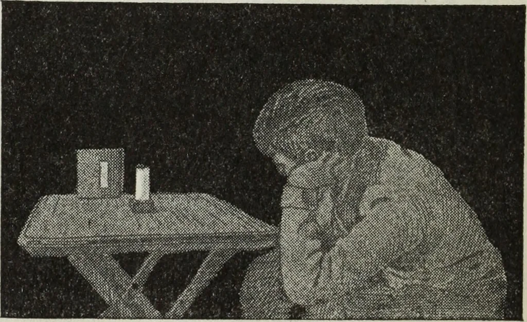 An illustration from Gilbert light experiments for boys, 1920, leaf 99