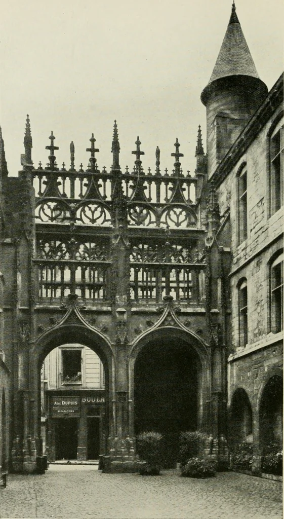 An illustration from Gothic architecture in France, England, and Italy, 1915, leaf 319