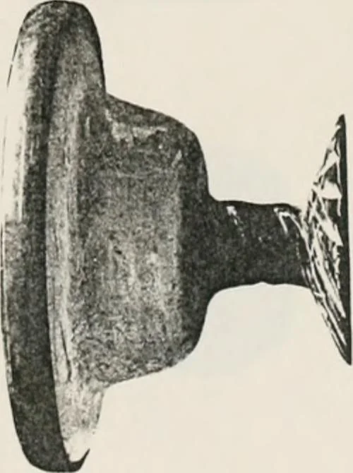 An illustration from Graeco-Egyptian glass, 1905, leaf 107