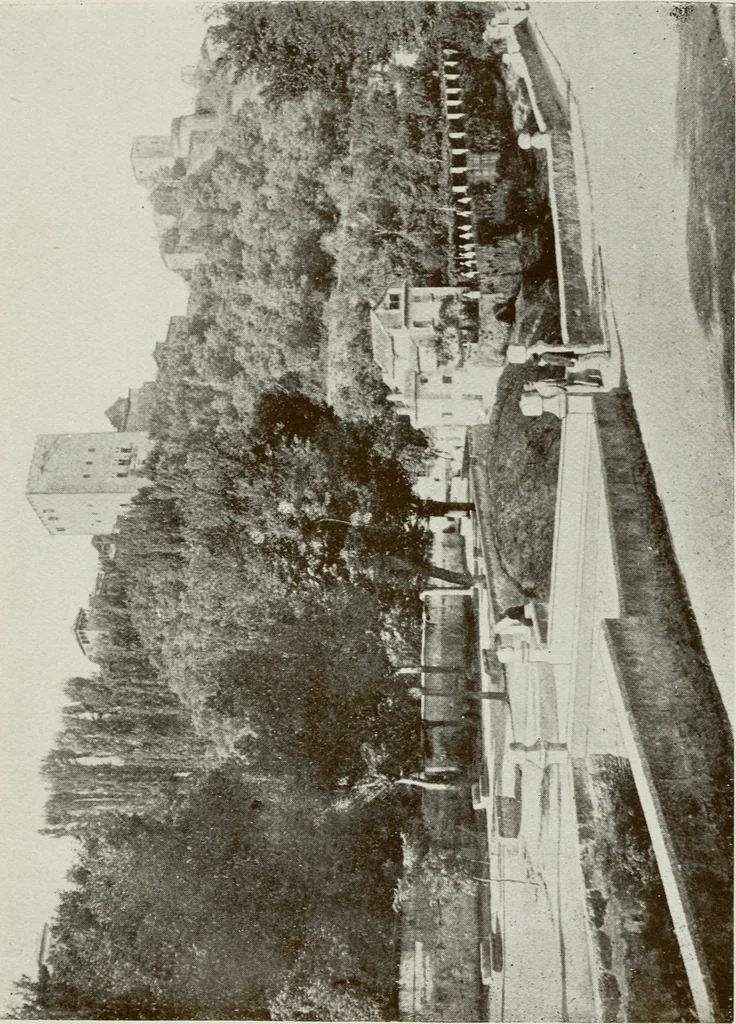 An illustration from Granada and the Alhambra, a brief description of the ancient city of Granada, with a particular account of the Moorish palace, 1907, leaf 201