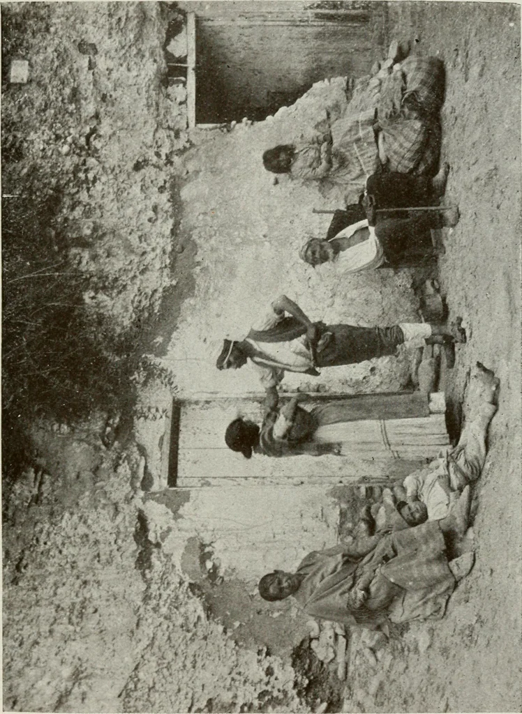 An illustration from Granada and the Alhambra, a brief description of the ancient city of Granada, with a particular account of the Moorish palace, 1907, leaf 561