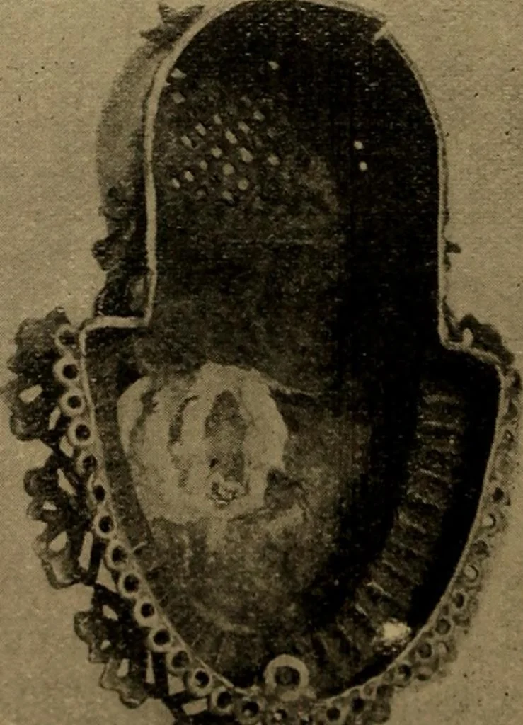 An illustration from Great Benin; its customs, art and horrors, 1903, leaf 48