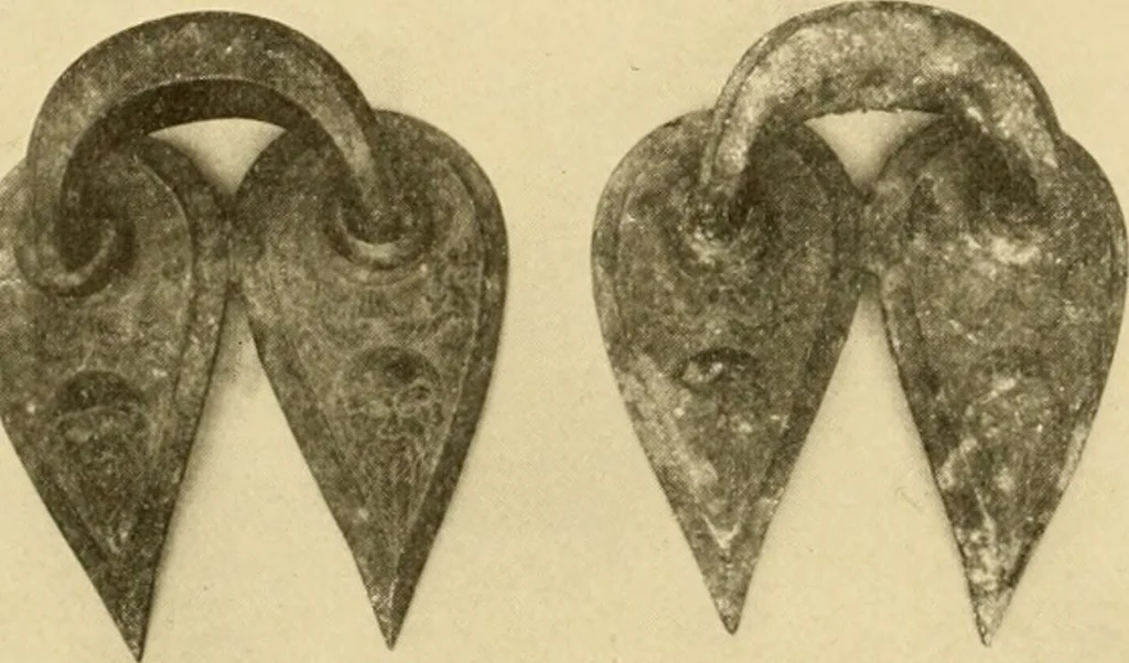 An illustration from Greek, Etruscan and Roman bronzes, 1915, leaf 173