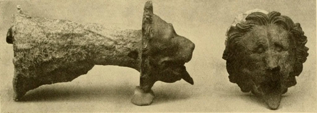 An illustration from Greek, Etruscan and Roman bronzes, 1915, leaf 214