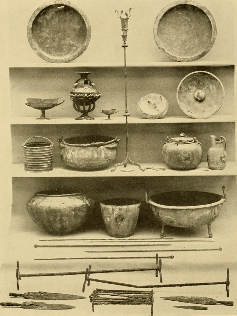 An illustration from Greek, Etruscan and Roman bronzes, 1915, leaf 225
