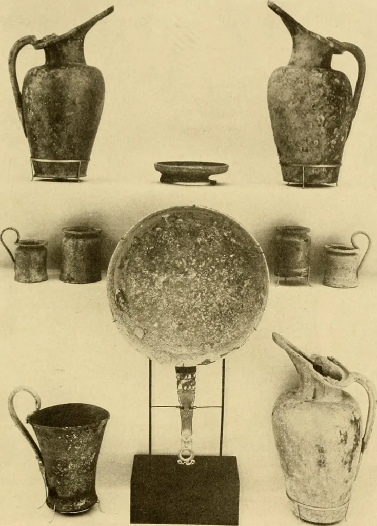 An illustration from Greek, Etruscan and Roman bronzes, 1915, leaf 226