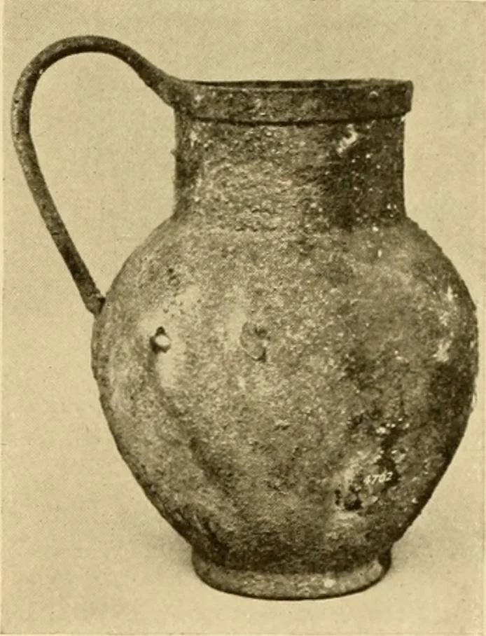 An illustration from Greek, Etruscan and Roman bronzes, 1915, leaf 230