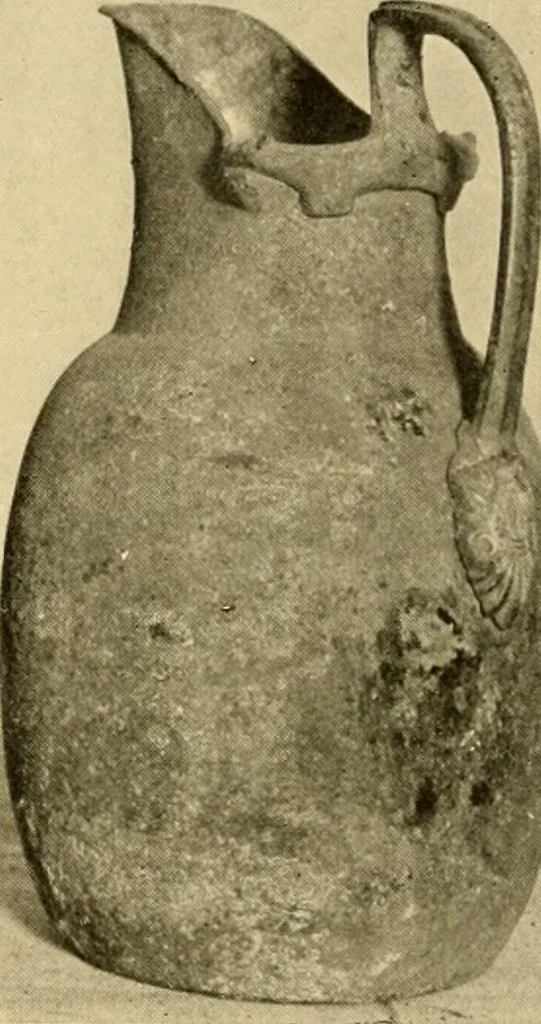 An illustration from Greek, Etruscan and Roman bronzes, 1915, leaf 233
