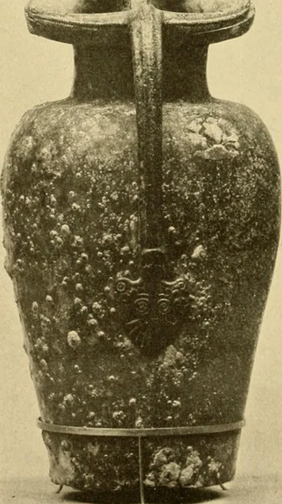 An illustration from Greek, Etruscan and Roman bronzes, 1915, leaf 235