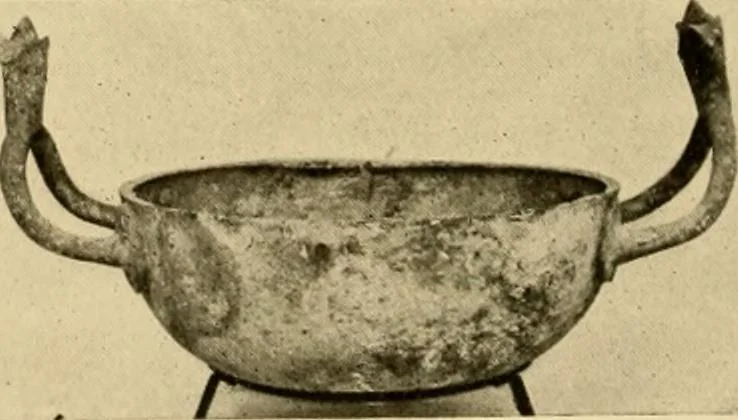 An illustration from Greek, Etruscan and Roman bronzes, 1915, leaf 247