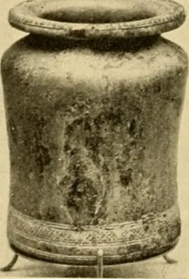 An illustration from Greek, Etruscan and Roman bronzes, 1915, leaf 255