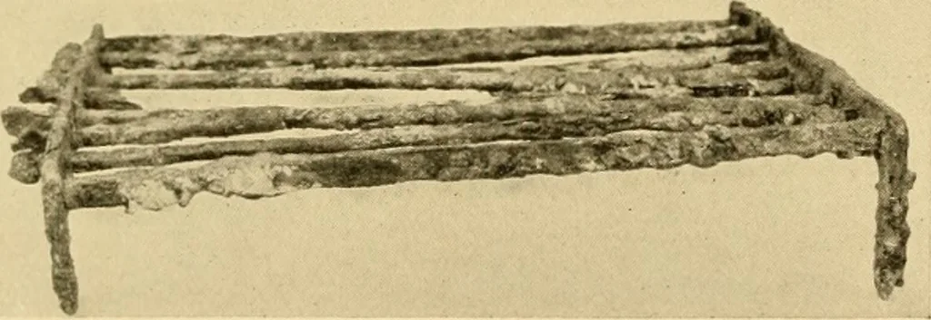 An illustration from Greek, Etruscan and Roman bronzes, 1915, leaf 284