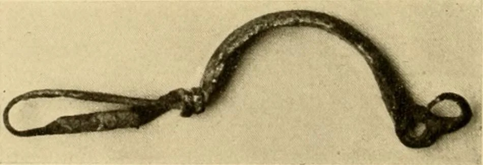 An illustration from Greek, Etruscan and Roman bronzes, 1915, leaf 375