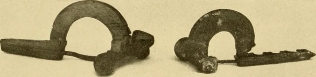 An illustration from Greek, Etruscan and Roman bronzes, 1915, leaf 377