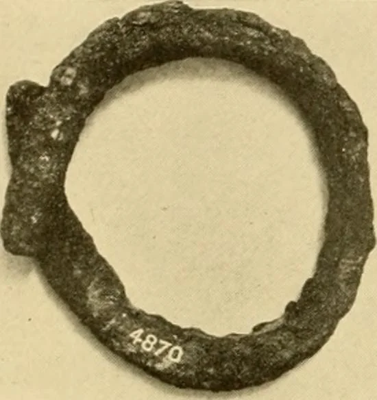 An illustration from Greek, Etruscan and Roman bronzes, 1915, leaf 385
