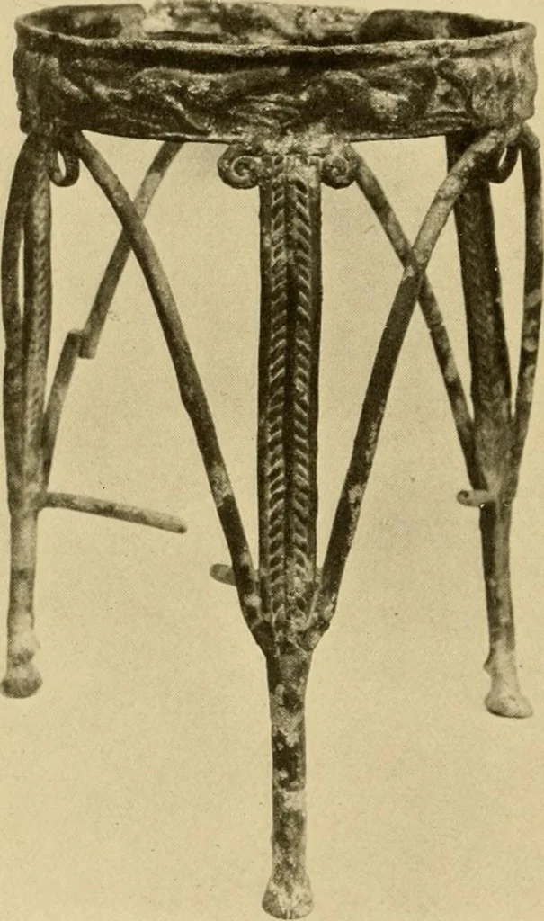 An illustration from Greek, Etruscan and Roman bronzes, 1915, leaf 393