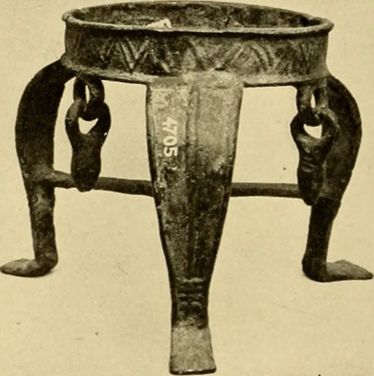An illustration from Greek, Etruscan and Roman bronzes, 1915, leaf 395