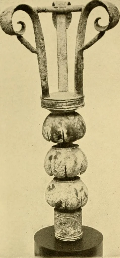 An illustration from Greek, Etruscan and Roman bronzes, 1915, leaf 414
