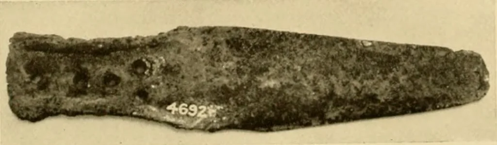 An illustration from Greek, Etruscan and Roman bronzes, 1915, leaf 437