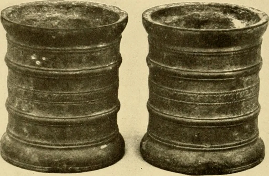 An illustration from Greek, Etruscan and Roman bronzes, 1915, leaf 495