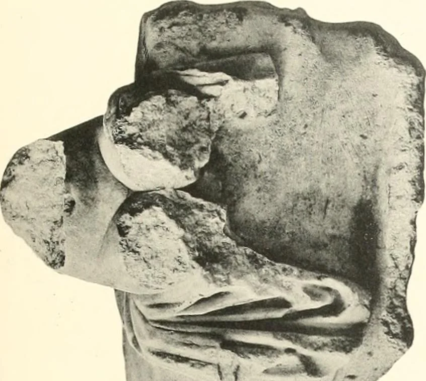 An illustration from Greek sculpture, 1903, leaf 122
