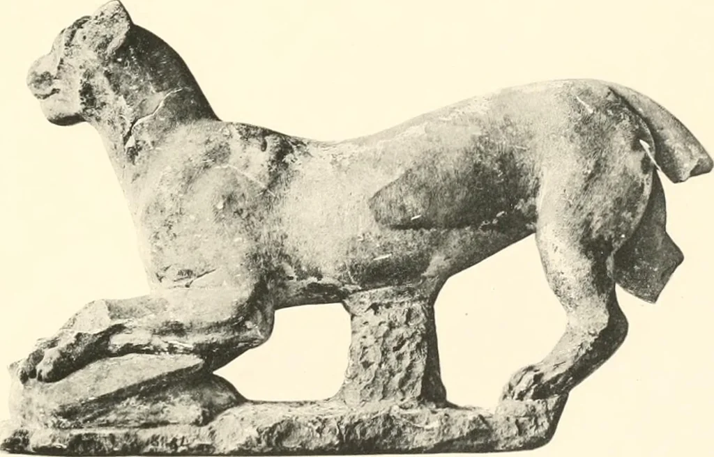 An illustration from Greek sculpture, 1903, leaf 142