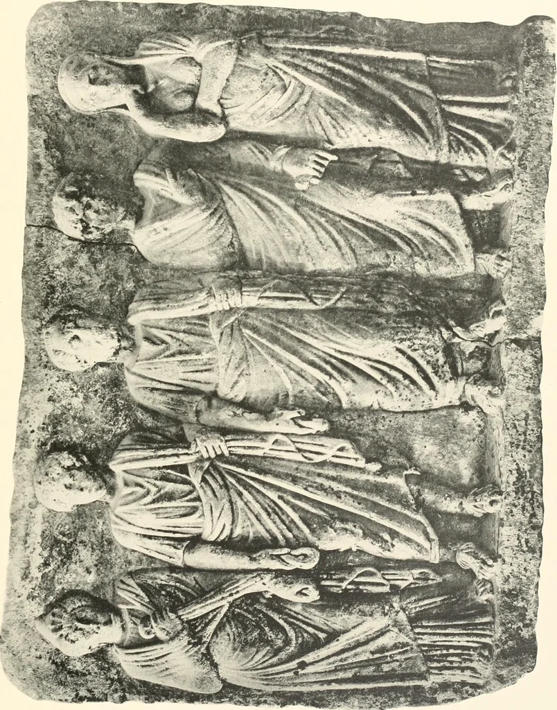 An illustration from Greek sculpture, 1903, leaf 160