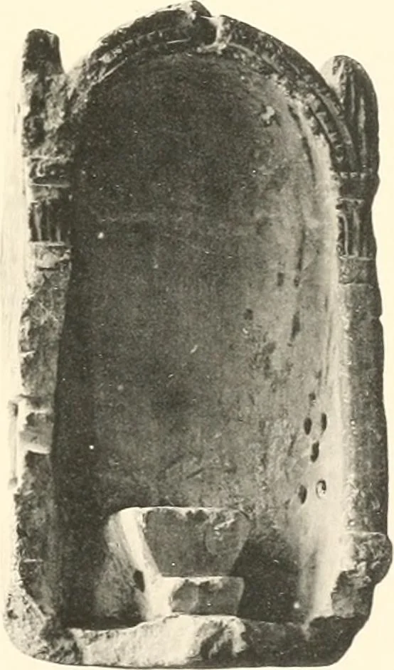 An illustration from Greek sculpture, 1903, leaf 166