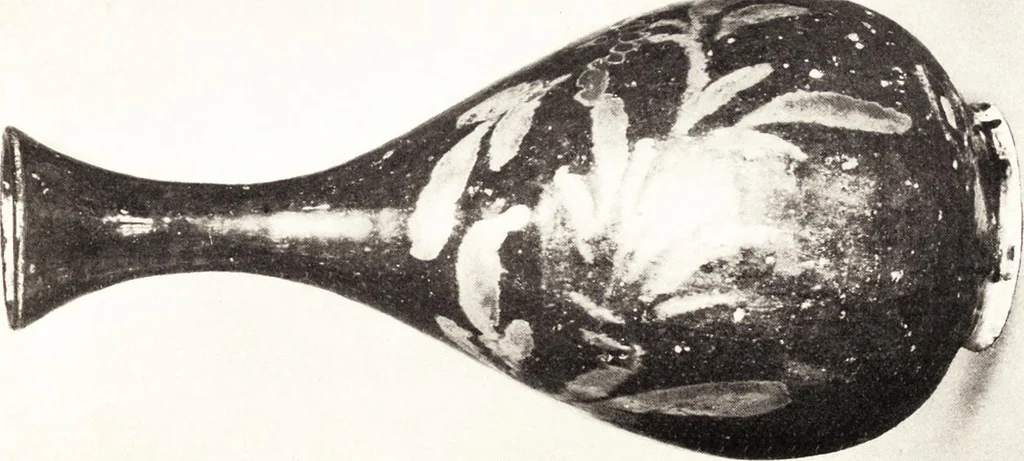 An illustration from Chinese pottery and porcelain: an account of the potter's art in China from primitive times to the present day...forty plates in colour and ninety-six in black and white, 1915, leaf 202
