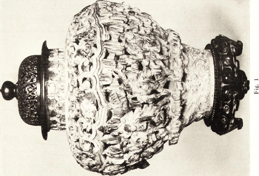 An illustration from Chinese pottery and porcelain: an account of the potter's art in China from primitive times to the present day...forty plates in colour and ninety-six in black and white, 1915, leaf 340
