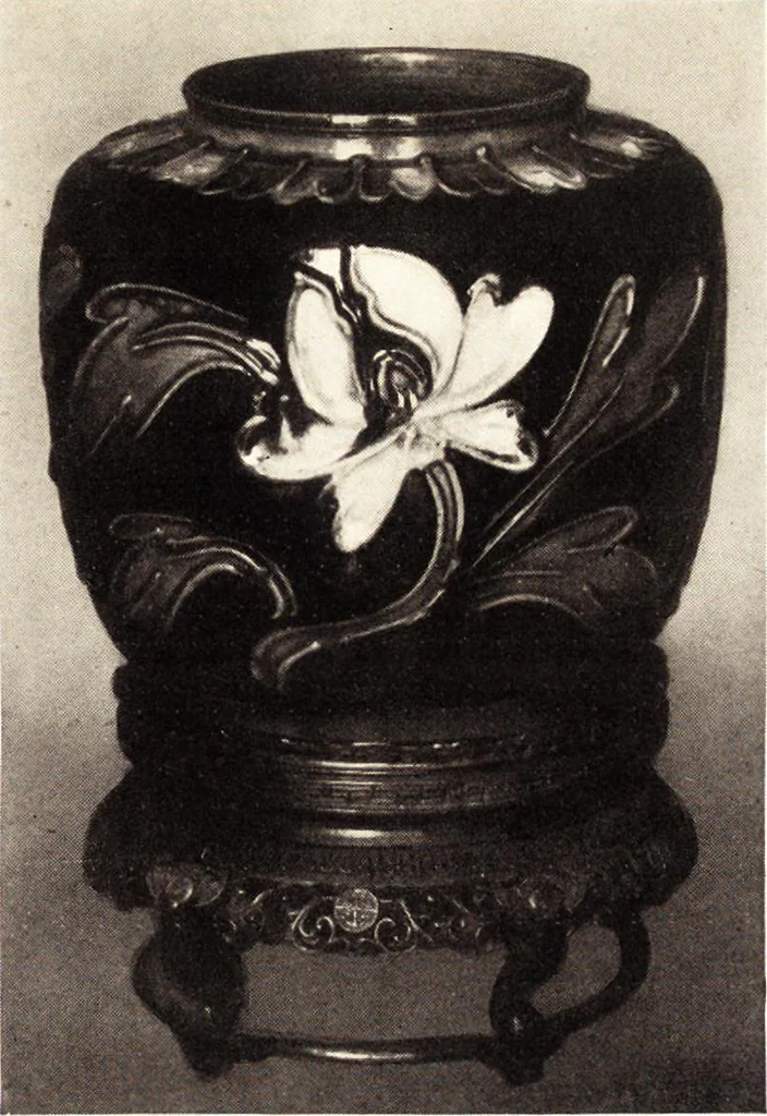 An illustration from Chinese pottery and porcelain: an account of the potter's art in China from primitive times to the present day...forty plates in colour and ninety-six in black and white, 1915, leaf 352