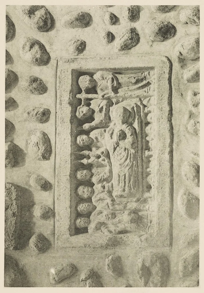 An illustration from Romanesque sculpture of the pilgrimage roads, 1923, leaf 236