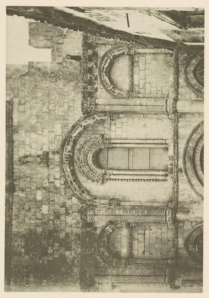 An illustration from Romanesque sculpture of the pilgrimage roads, 1923, leaf 228