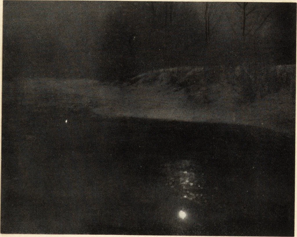 An illustration from Art in photography : with selected examples of European and American work, 1905, leaf 128