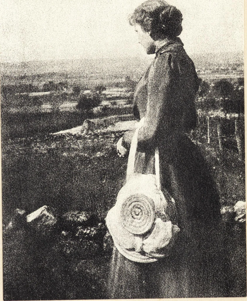 An illustration from Art in photography : with selected examples of European and American work, 1905, leaf 218