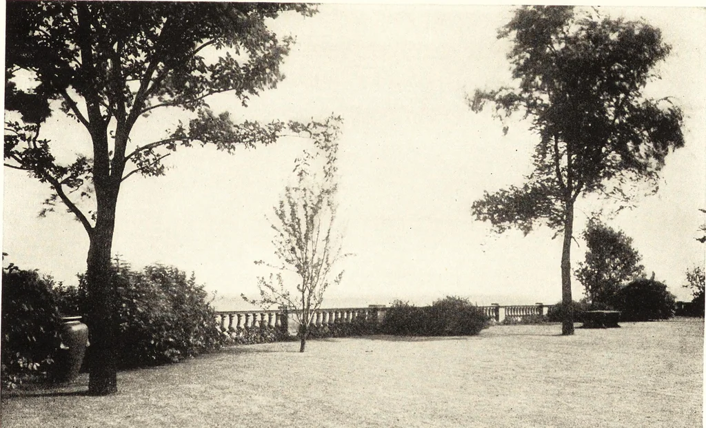 An illustration from Daniel H. Burnham, architect, planner of cities, 1921, leaf 230